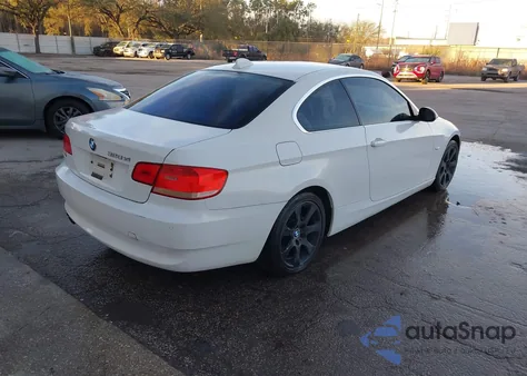2007 BMW 328Xi из США, поврежденный, VIN WBAWV53597P077335